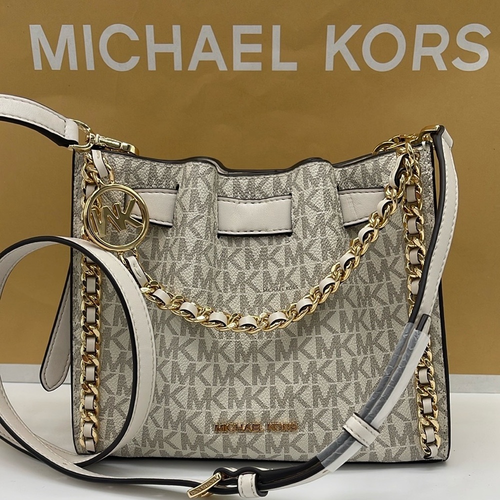 Michael Kors MINA Sm MINI Belted Chain Shoulder Crossbody Bag
Light Cream Multi - Picture 4 of 16